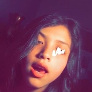 Meet your Posher, Nohemi